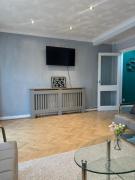 Comfort Haven, Sleeps7, WiFi, Parking, 10 min walk to the beach