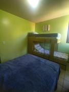 Casa 400m Praia Canasvieiras 2 quartos 2 banheiros