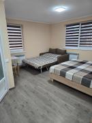 Top Velyatyn Top Velyatyn