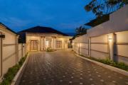 Lulu Luxury New 5br Villa Private Family Gathering at Puncak Bogor