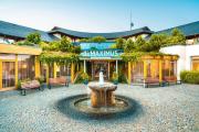 Maximus Resort