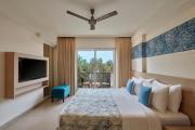 Top Candolim