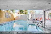 Studio City 2br w pool gym wd nr Olive Ave LAX-923