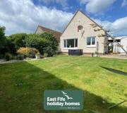 Baird Place No 26 - Elie