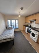 Town Centre Studio, Budget Friendly & Pet Friendly