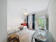 Hello Flat Bohemian Cocoon Ménilmontant