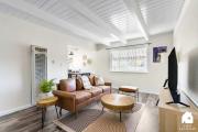 Chic Abode In Central Berkley