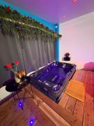Love 2 avec Jacuzzi