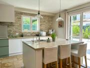 Modern Provençal Villa At The Forests Edge