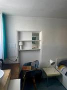 Petit studio gare Auray