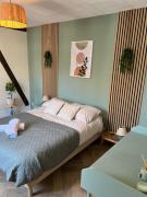Jungle Deluxe Appartement élégant et cosy au centre de Fontainebleau, proche INSEAD