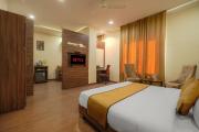Pax Hotel Welcome Inn Opp Railway Station