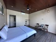 Sunrise Horizon Retreat