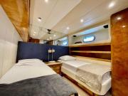 Mimou Yacht location statique en bed&breafast