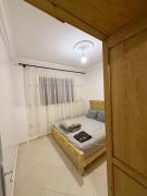 3 Bed Apartment 5 min to Tram 10 min to Rabat