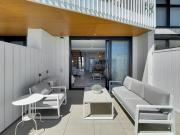 Modern 2-Bedroom Apartment with Pool Access