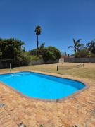 Large 3 bedroom house with swimming pool, close to beach, cinema and shops