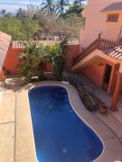 LA CRUZ VILLA and APARTMENT