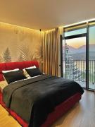 Lake View Panorama Suite