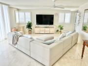 Luxury Coolangatta Sub-Penthouse Beach Abode