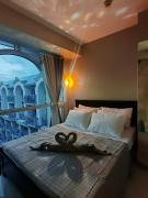 Spacious 1BR Penthouse floor near AIRPORT NAIA Mall of Asia