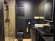 Urban Apartments Global Loft 17th Floor No 17 - Free Garage - Self Check-in - No deposit