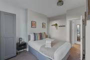 Comfortable Modern Apartment near Hammersmith