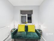 Refurbished 4-Bed, Open-Plan Living, Sleeps 10