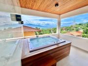 Chale 4 com Jacuzzi e vista para o Mar