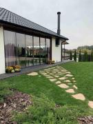 Будинок з видом на Десну, басейн, камін, 2 глемпінги