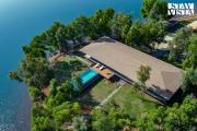 StayVista at Natures Island with Infinity Pool, Bar