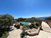 Holiday Home Modernes Ferienhaus Robinson in Dobropoljana by Interhome