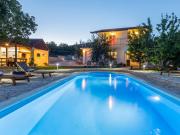 Holiday Home Villa Podrugovi Dvori mit Pool by Interhome