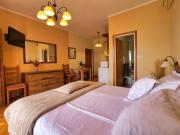 Apartment Helena2 mit Blick auf das Wasser by Interhome