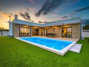 Holiday Home Villa Aura by Interhome
