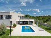 Holiday Home Villa EmMa mit 5 Schlafzimmern und beheiztem Pool by Interhome