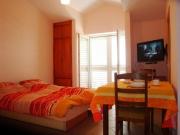 Apartment Apartments Delfini mit Panoramablick auf das Meer by Interhome