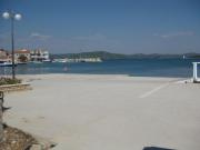 Apartment Apartment mit Terrasse direkt am Meer by Interhome