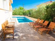 Apartment App mit Meerblick und Pool für 2-4 Personen by Interhome