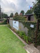 De Trout Huis Guesthouse