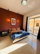 Sliema Central with Balcony Airconditioned and Comfortable Self Check IN