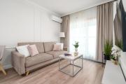 Urban Chic - Mennica Residence - Luxury One Bedroom Apartment
