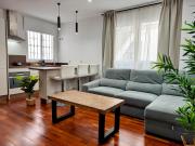 Miisterhost Perez Galdos con parking centro Sanlucar