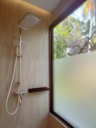 Brand New Salt Pool Villa 2 BR, 2 Bath, tub, washer, 5 mins to Hinkong beach