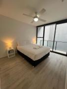 City-Center Cozy 2BDR Apartment with Parking