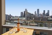 Docklands 2BR Apt - Walk to CBD South Wharf DFO