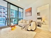 Prestigious 1BR apt at West Side Place w Balcony#WSP07D