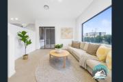 Stylish Modern 3BR Home in Gledswood Hills