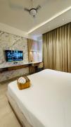 Galaxia Luxe Stay Omaxe Hazratganj mall