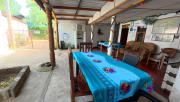 Meera House & Tourist Inn